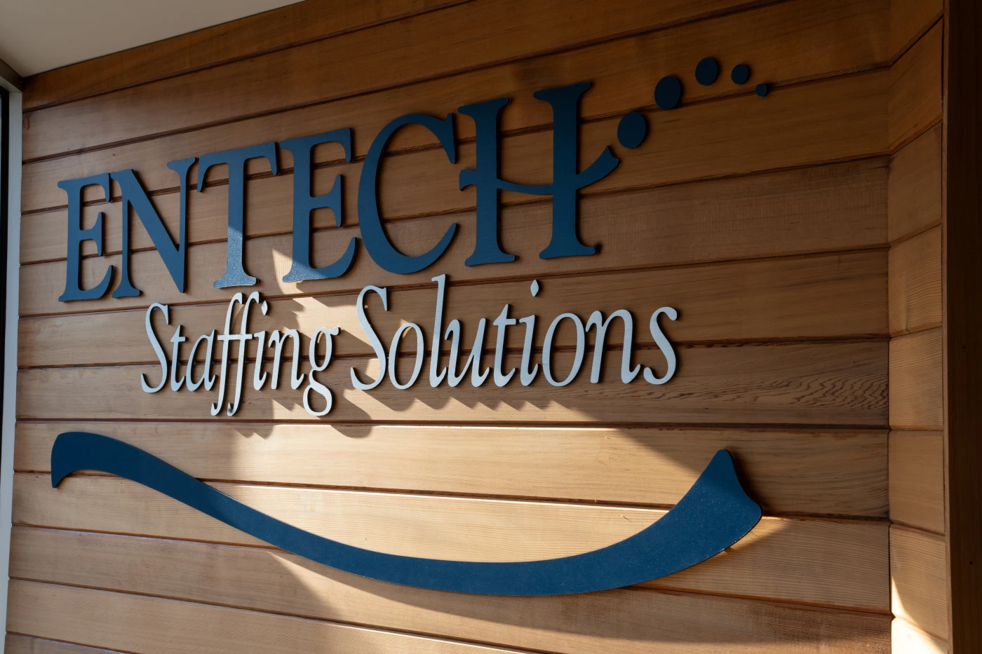 entech staffing solutions signs